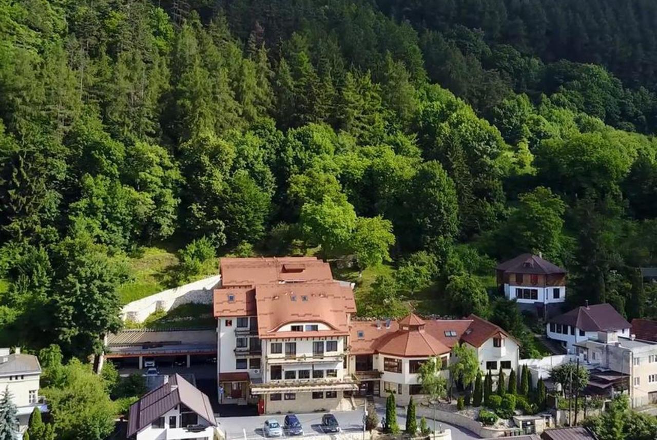 Hotel Kolping Brașov Exterior foto